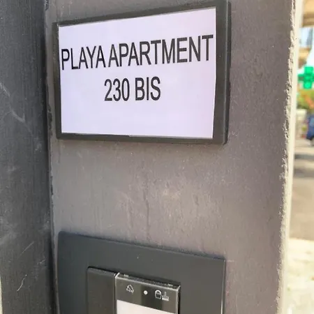 Playa 230 - 230 Bis קטאניה